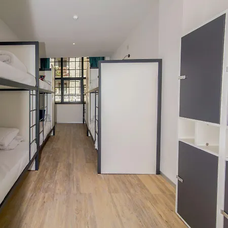 Koba Хостел Сан-Себастьян