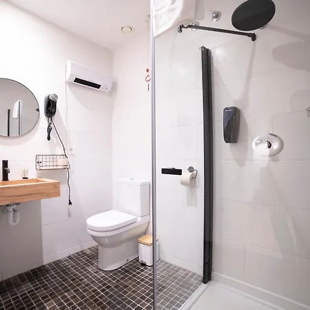 Hostal Koba *